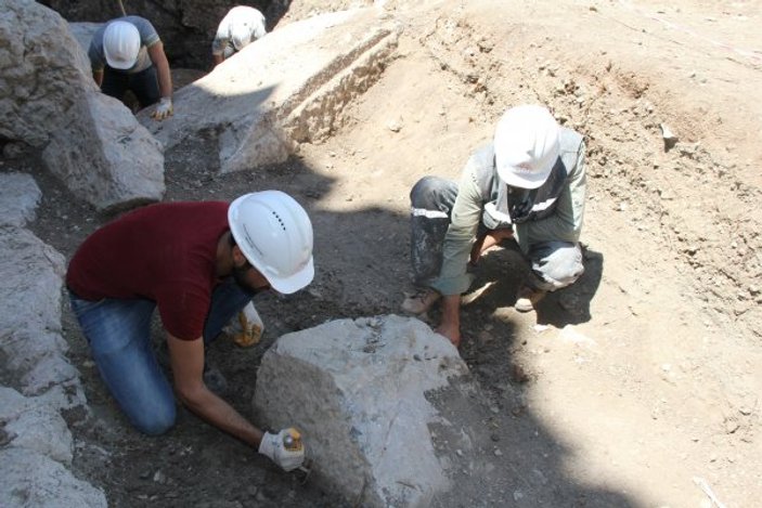 Antik Örükaya Barajı'nda kurtarma kazıları başladı