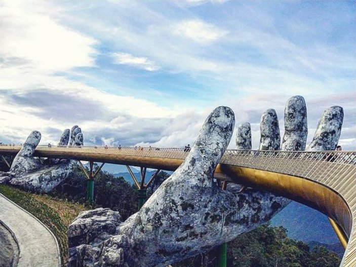 Vietnam’ın avucundaki köprü: Golden Bridge