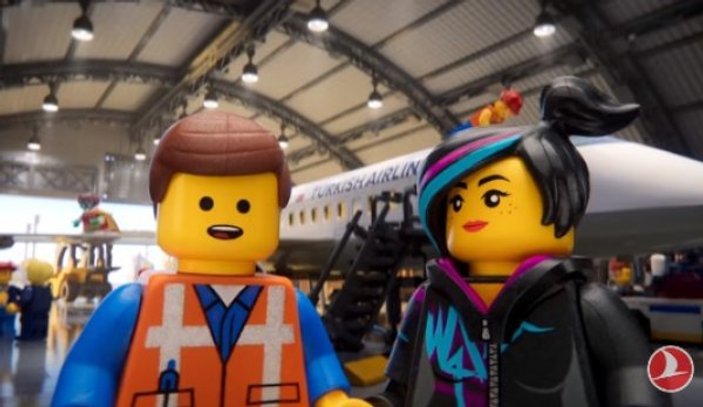 THY'nin yeni uçak içi emniyet filmi Lego'dan