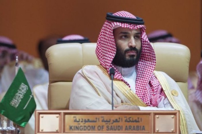 Suudi Arabistan Toronto uçuşlarını durdurdu