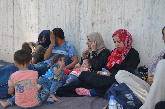 Hatay’da 24 Suriyeli göçmen yakalandı