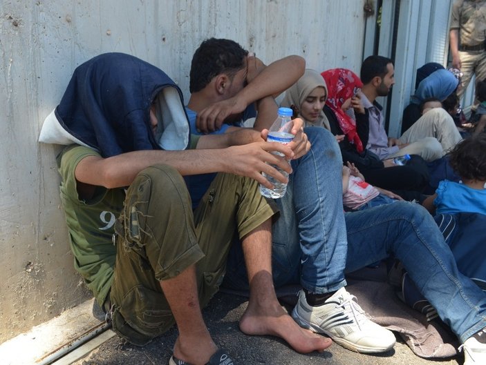 Hatay’da 24 Suriyeli göçmen yakalandı