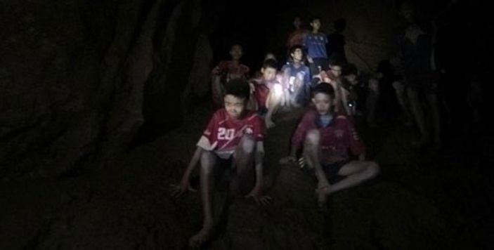 Devletsiz 3 çocuk Tayland vatandaşı oldu