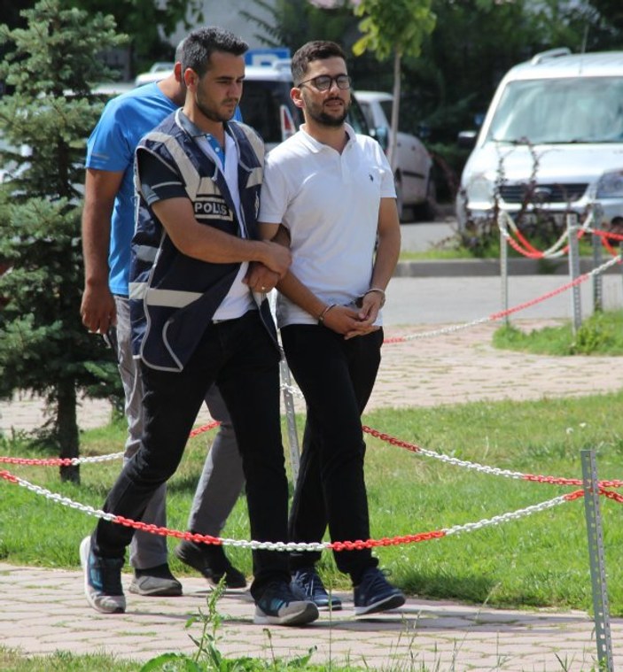 Adana'da yakalanan hırsızların pişkinliği