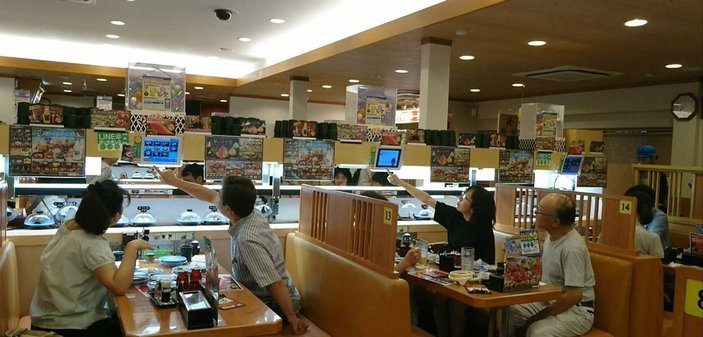 Tokyo’nun garsonsuz restoranları ilgi görüyor