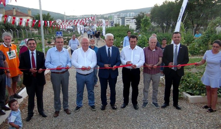 Türkiye'nin en geniş yerel tohum merkezi açıldı