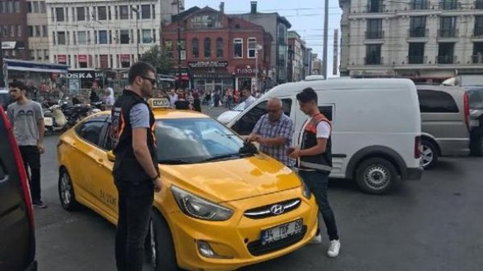 İstanbul'da turistlerin taksi isyanı