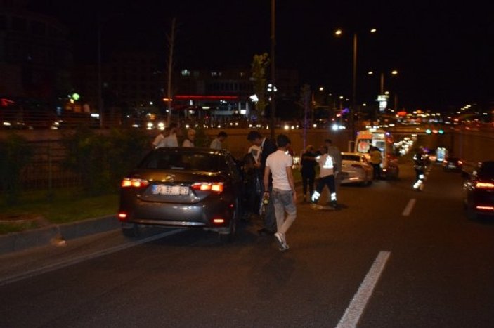 Sağlık Bakanı korumaları kaza yaptı: 7 polis yaralandı