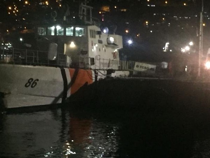 Botu alabora olan 5 kişiyi Sahil Güvenlik kurtardı