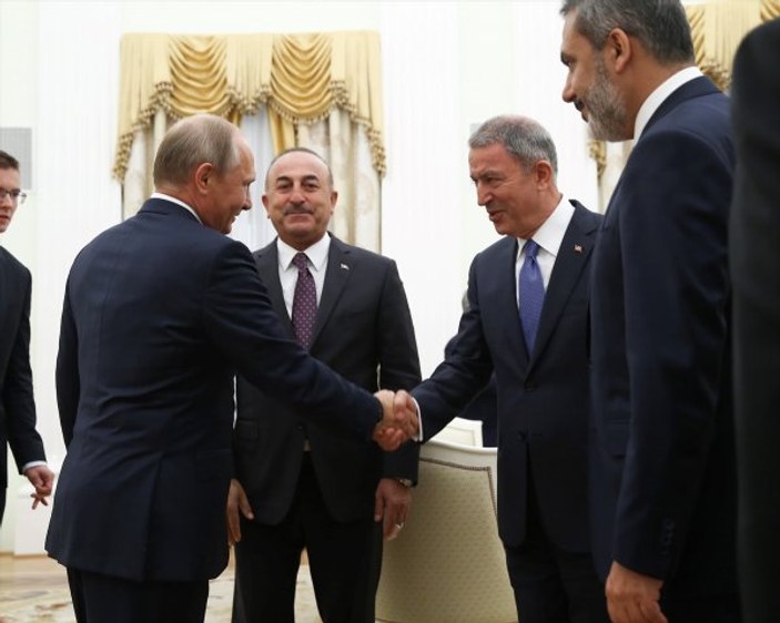 Suriye krizinin çözümünde Putin'den iş birliği sinyali