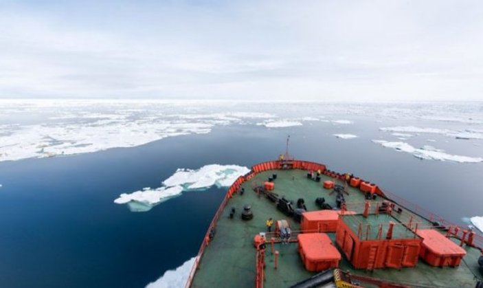 Kargo gemileri artık Kuzey Buz Denizi'ni kullanacak