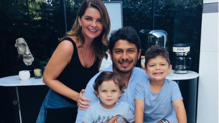 Pelin Karahan'dan eşine kutlama mesajı