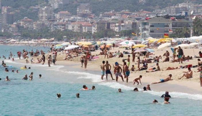 Antalya'da yeni rekor: 9 milyon turist