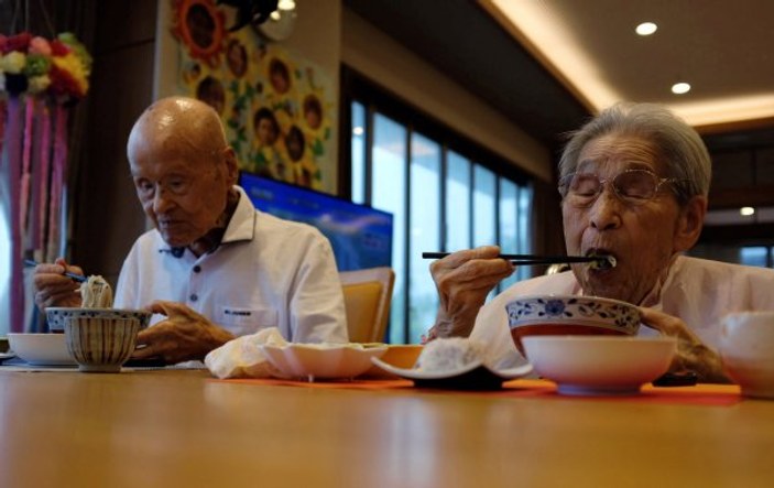 Dünyanın en yaşlı çifti rekoru tazeledi