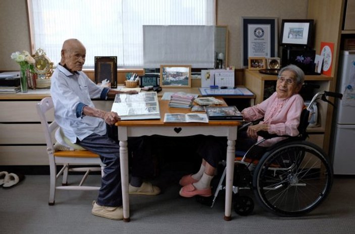 Dünyanın en yaşlı çifti rekoru tazeledi