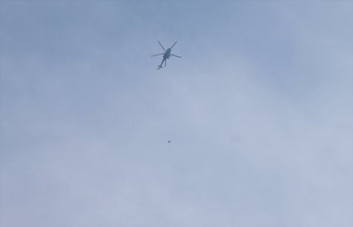 İdlib ve Hama illerine hava saldırıları sürüyor