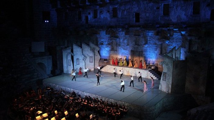 Zorba Aspendos Opera ve Bale Festivali'nde sahnelendi