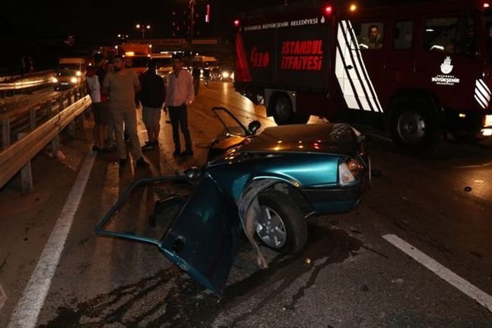 Bayrampaşa’daki kazada 3 kişi ağır yaralandı