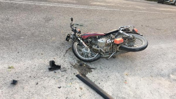 Motosikletli liseli kazada öldü