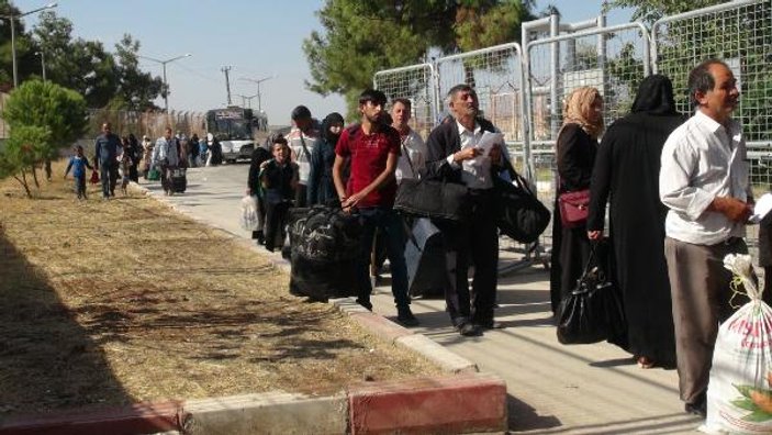 Bayram için ülkelerine giden 15 bin Suriyeli döndü