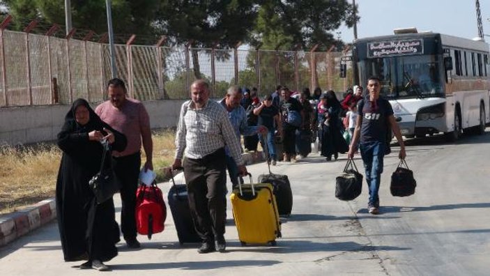 Bayram için ülkelerine giden 15 bin Suriyeli döndü