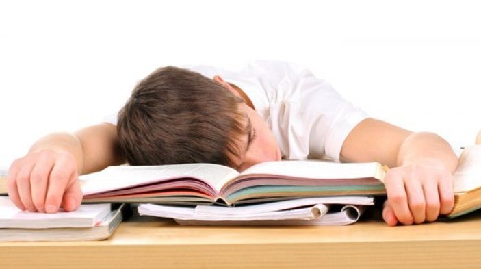 Eğitimde başarı sağlıklı uykuya bağlı