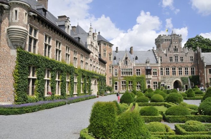 Belçika'da ücretsiz bekçiliğe yüzlerce başvuru
