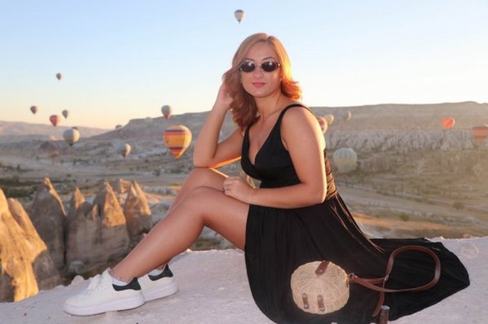 Balonlar eşliğinde muhteşem manzara: Kapadokya