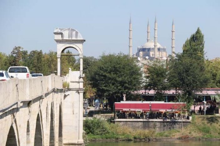 Bulgar turistler Edirne'ye aktı