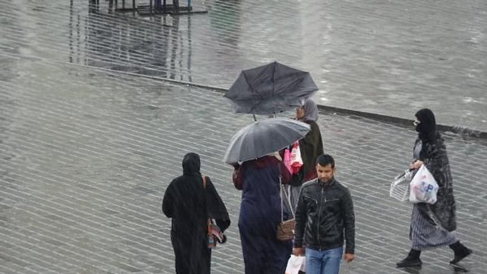 Taksim'den kış manzaraları