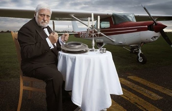 Uçak dahil her şeyi yiyebilen adam: Michel Lotito