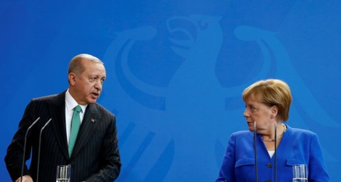 Merkel ile Erdoğan arasında geçen Suriye konuşması