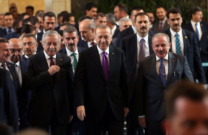 Başkan Erdoğan Meclis'e geldi