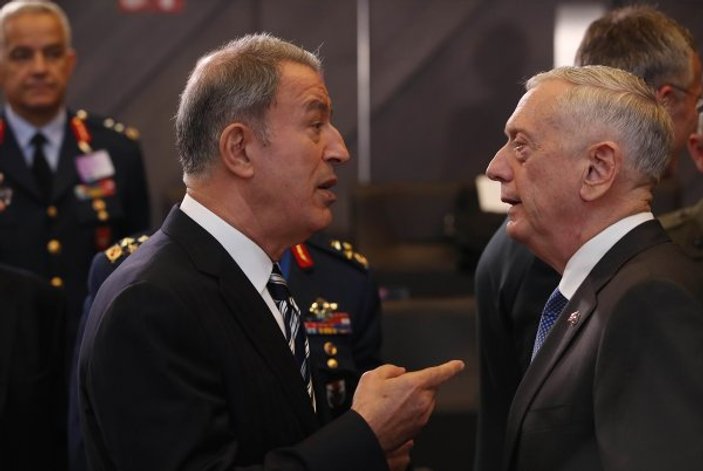 Bakan Akar, NATO Savunma Bakanları Toplantısı'na katıldı