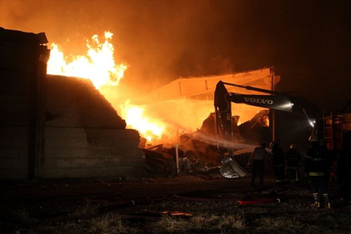 Kahramanmaraş'ta fabrika yangını