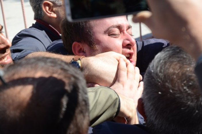 Kılıçdaroğlu'na tepki gösteren şehit yakını susturuldu