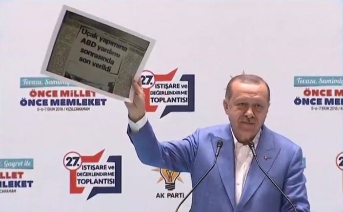 Erdoğan, CHP'yi gazete küpürleriyle vurdu