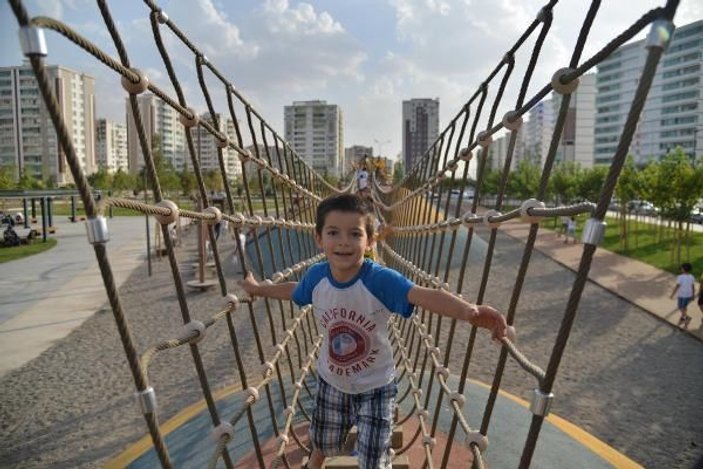 Diyarbakır'da kayyum 34 bin metrekarelik Temapark açtı