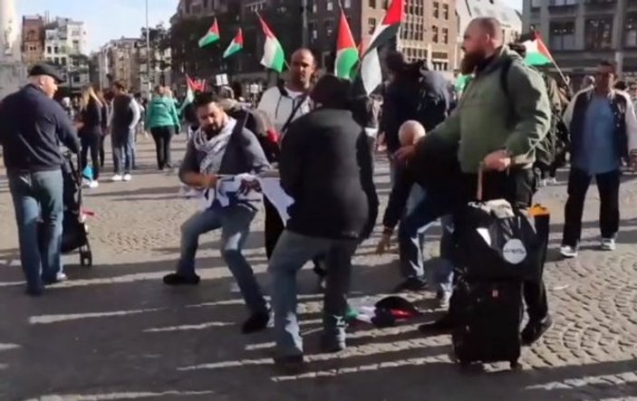 İsrailli fanatikler Filistin gösterisine saldırdı