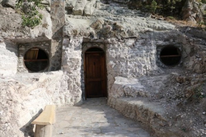 Kaya evlerinde 3 bin 200 yıl öncesine yolculuk