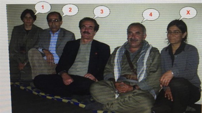 Teröristlerle fotoğrafı olan HDP Batman İl Başkanı tutuklandı