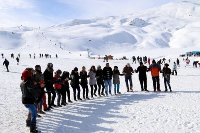 Hakkari'deki kayak merkezi büyütülüyor
