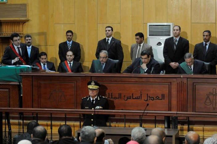 Mısır'da 4 kişiye idam cezası verildi
