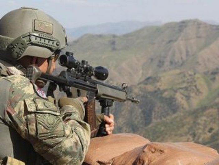 Doğubayazıt'a hava destekli operasyon: 2 terörist öldü