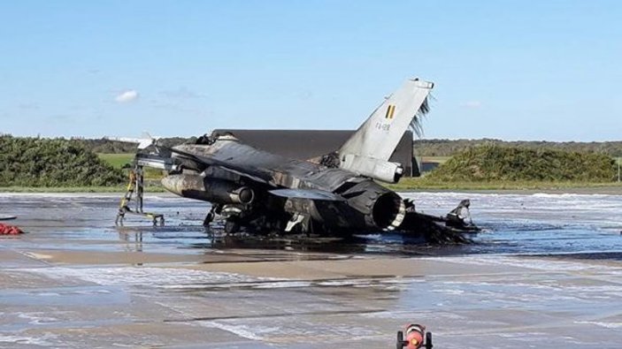 Belçika'da F-16 uçağı patladı