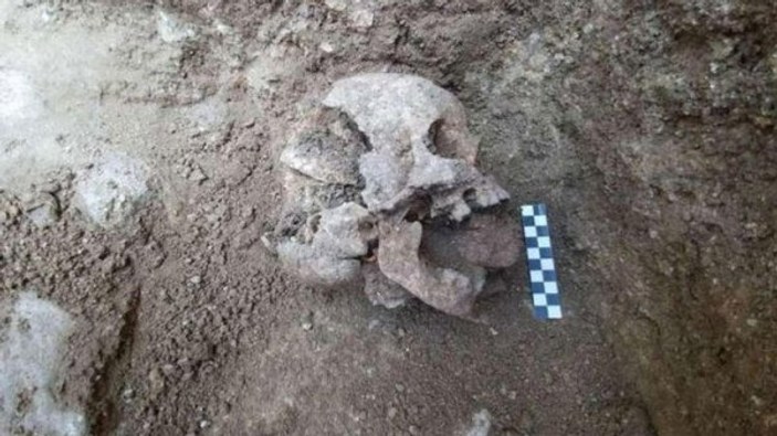 5. yüzyıldan kalma vampir çocuk mezarı bulundu
