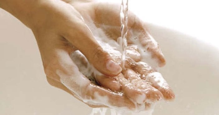 Ellerinizi kesinlikle yıkamanız gereken 8 durum