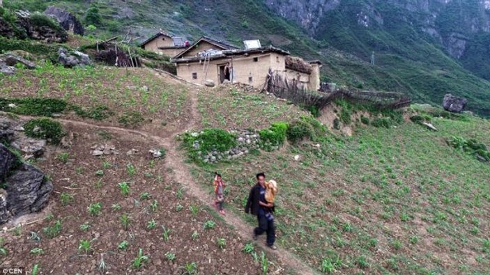 Uçurumun kenarında yaşayan Çinliler: Atuler Köyü