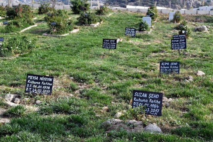 İzmir'de kimsesiz mülteciler mezarlığı: 412 numaralı ada