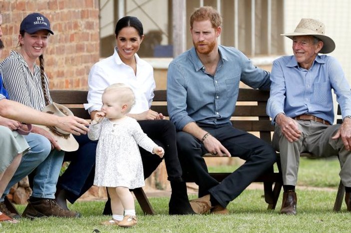Meghan Markle ve Prens Harry’nin bebeği varis olamayacak